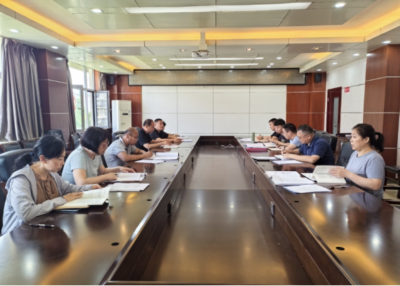 谷子所后勤党支部开展学习教育专题集中学习